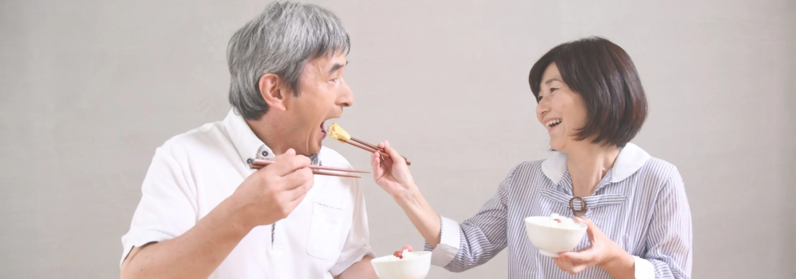 トリップレッタデンタルサービスが全国で入れ歯でお悩みの方に入れ歯専門クリニックを紹介します!