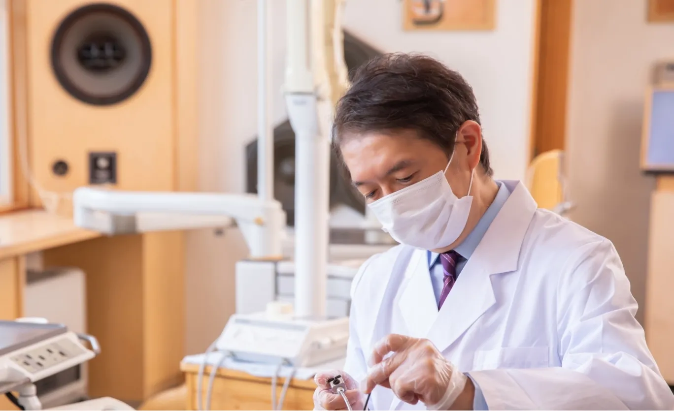 全国から選ばれている オーダーメイド自費入れ歯 専門クリニックをご存知ですか?